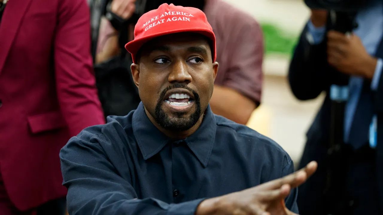 El rapero Kanye West se ha visto envuelto en numerosas controversias.