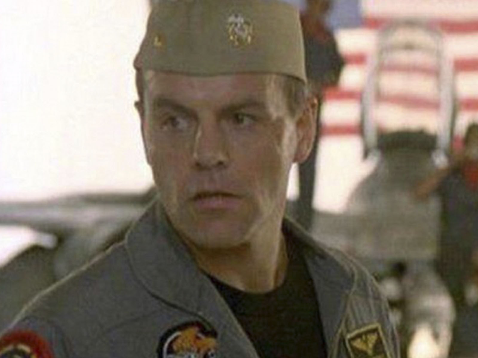 Стрелок 1986. Michael Ironside Top Gun 1986. Майкл Айронсайд молодой. Майкл Айронсайд лучший стрелок 1986. Майкл Айронсайд в молодости.