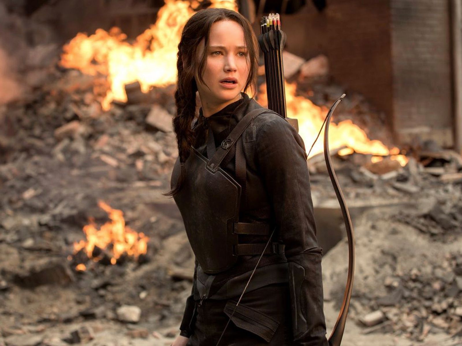los-juegos-del-hambre-10-cosas-que-no-tienen-sentido-sobre-katniss