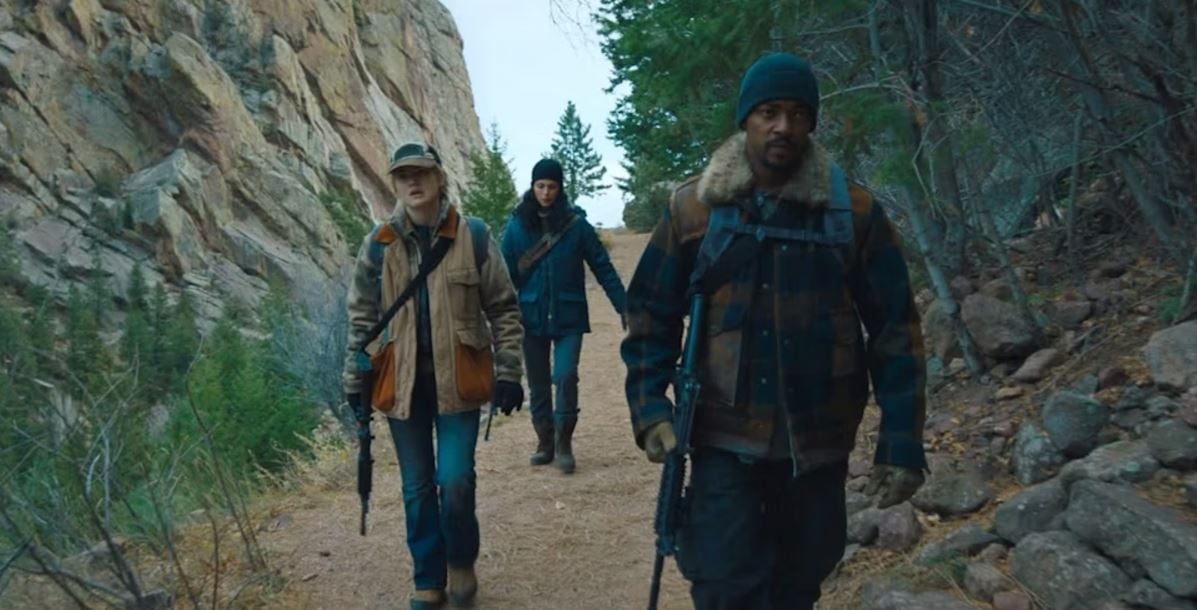 Criaturas Línea De Extinción : Foto Morena Baccarin, Maddie Hasson