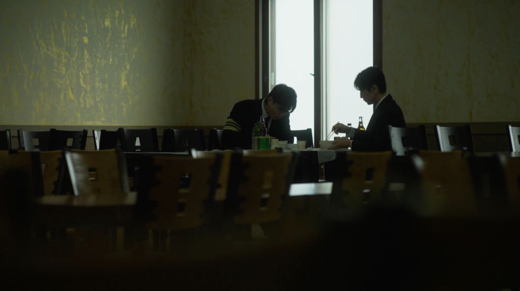 The Waves of Winter : Foto