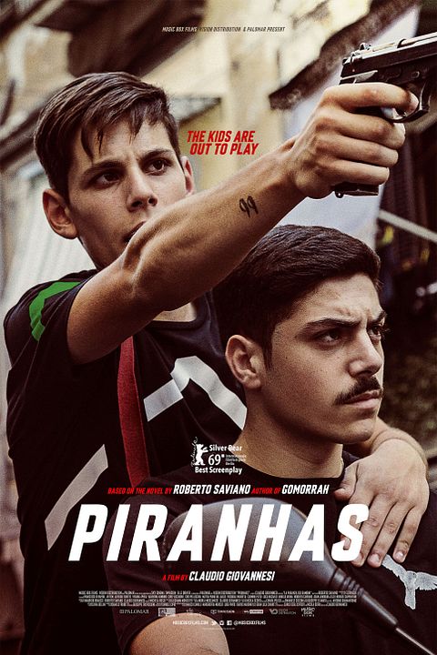 Pirañas: Los niños de la Camorra : Póster