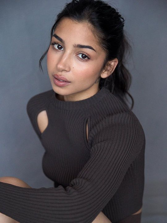 Póster Najwa Khliwa