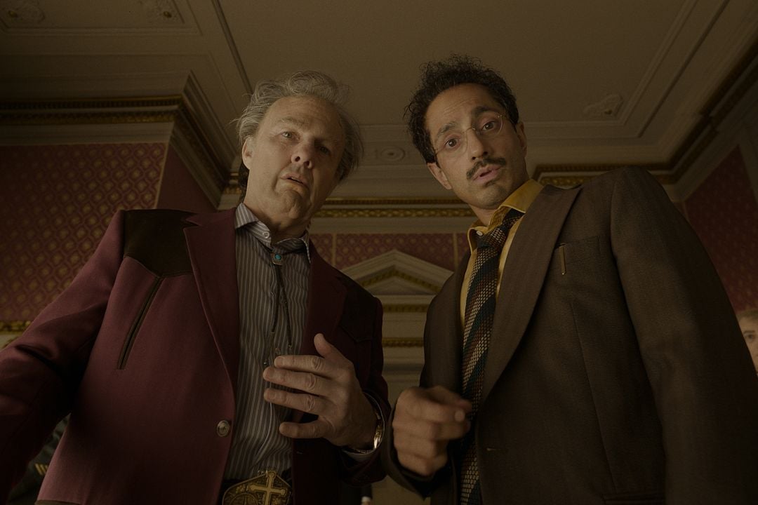Digger : Foto Riz Ahmed, Tom Cruise