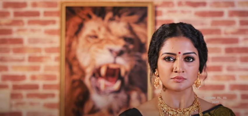 Sattam En Kaiyil : Foto