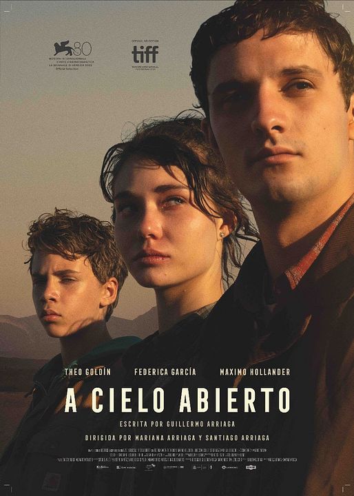 A Cielo Abierto : Póster