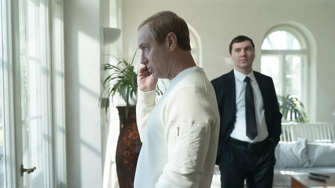 El Mago del Kremlin : Foto Paul Dano, Jude Law