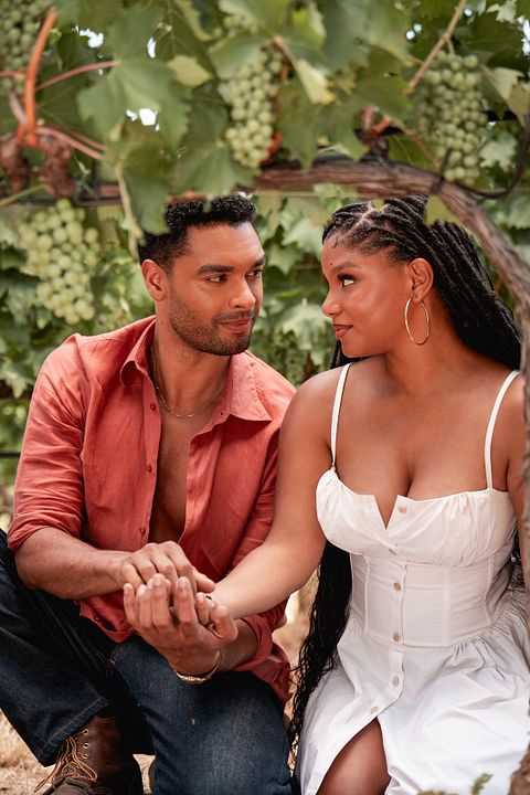 Tú, yo & la toscana : Foto Halle Bailey, Regé-Jean Page