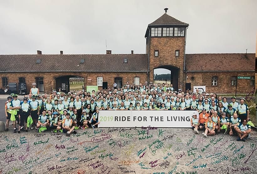 For the Living : Foto