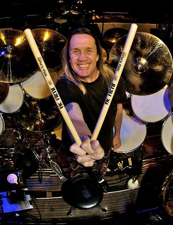 Póster Nicko McBrain