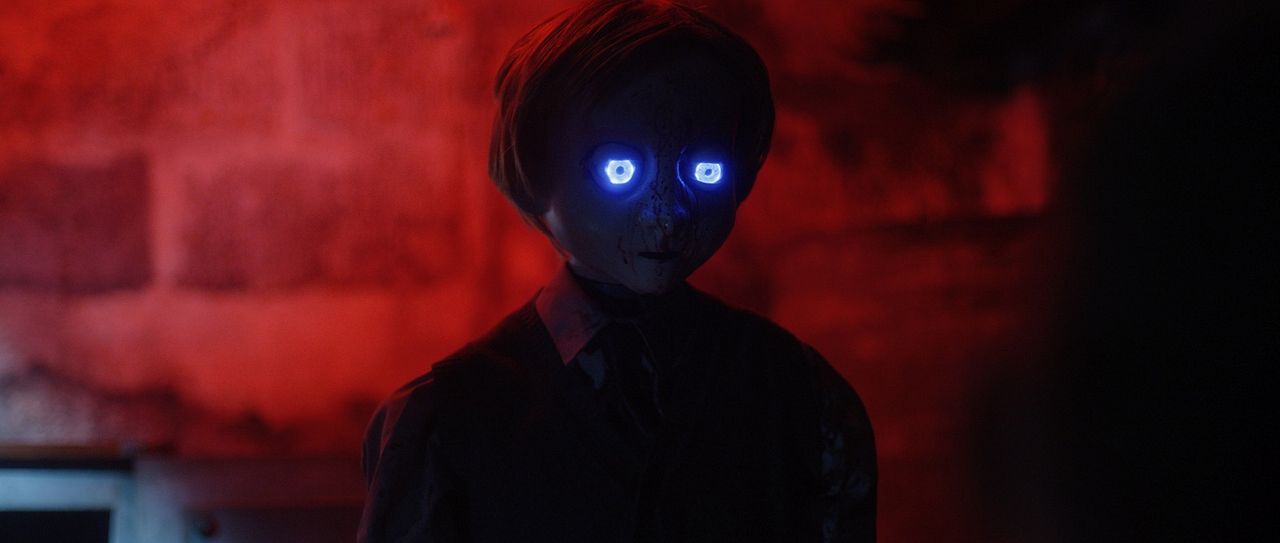 Rob1n: El poseído : Foto