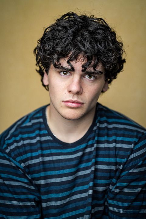 Póster Oliver Croft