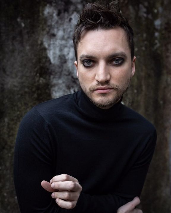 Póster Richard Harmon