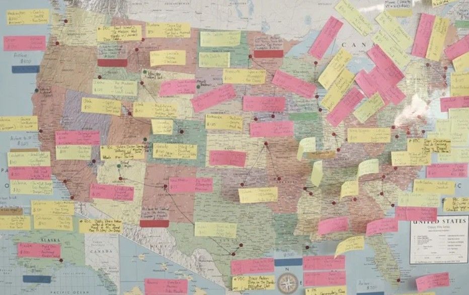 Ali Eats America : Foto