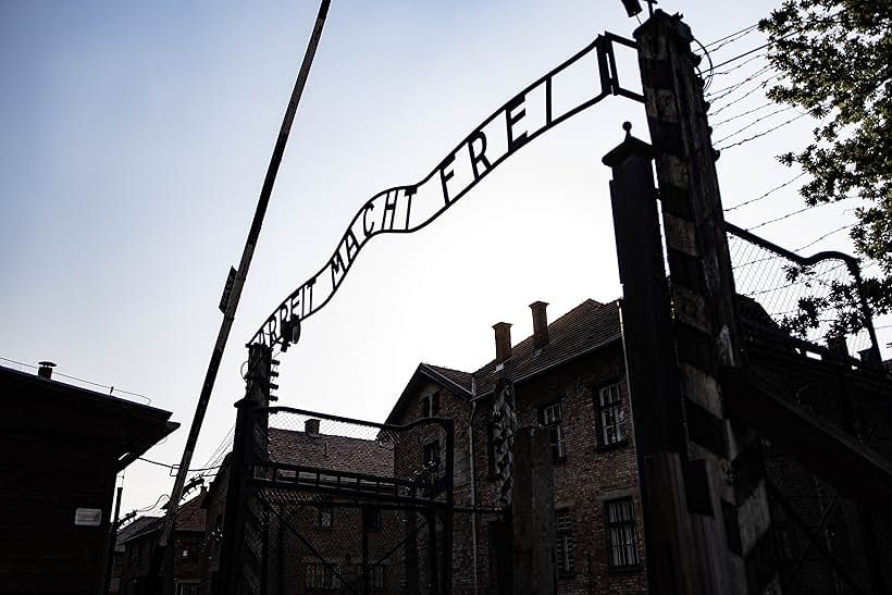 For the Living : Foto