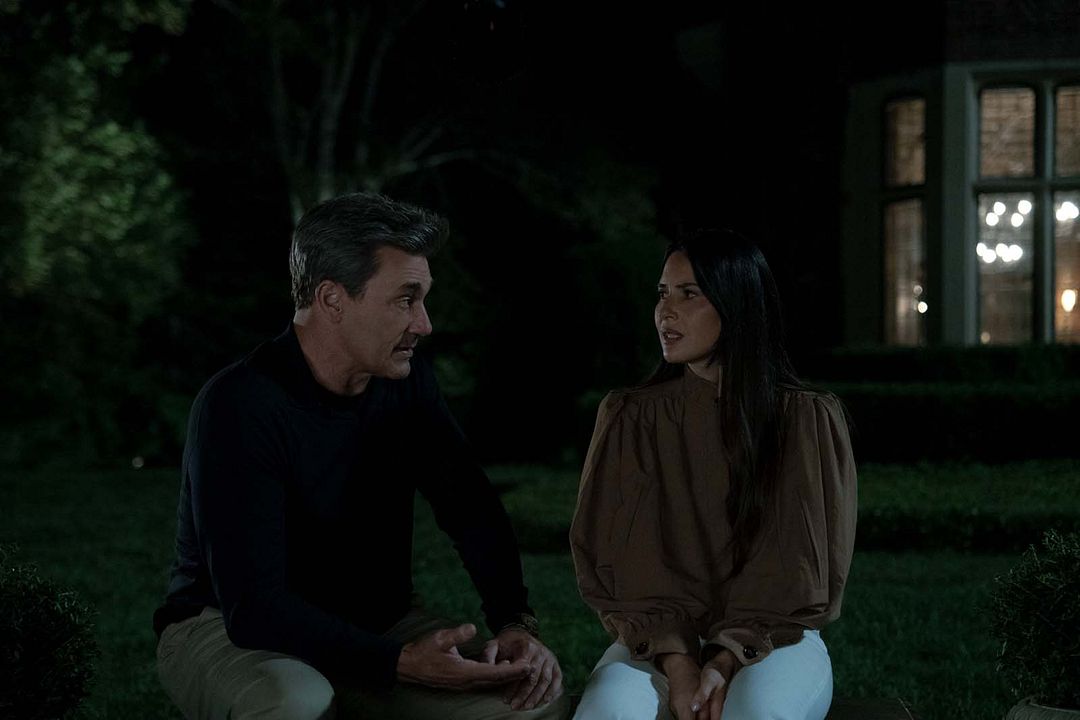 Foto Olivia Munn, Jon Hamm