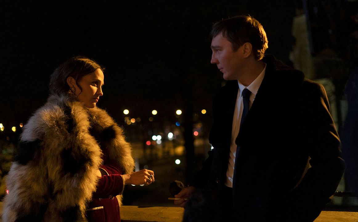 El Mago del Kremlin : Foto Paul Dano, Alicia Vikander