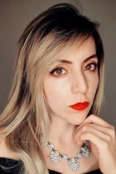 Póster Casandra Acevedo