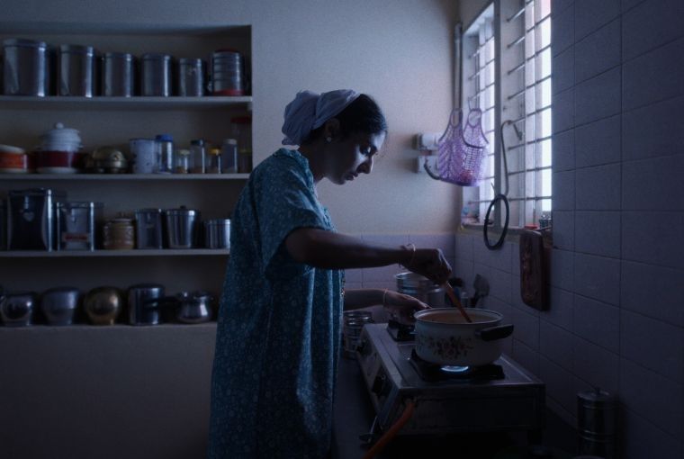 Don't Tell Mother : Foto