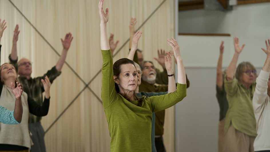 Onwards and Sideways : Foto Laura Linney