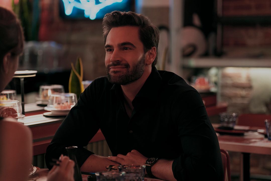 La hipótesis del amor : Foto Tom Bateman