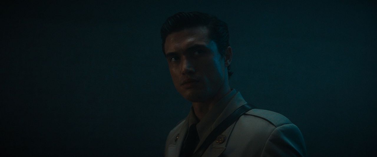 Su Propio Infierno : Foto Charles Melton