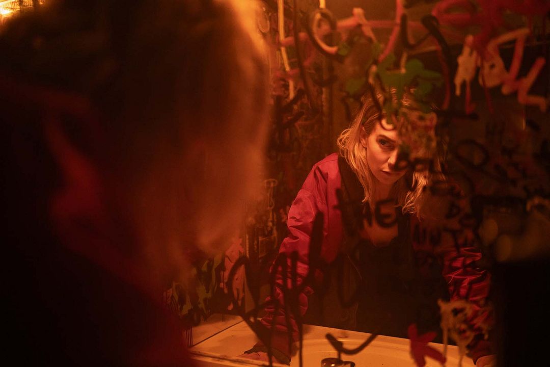 La noche siempre llega : Foto Vanessa Kirby