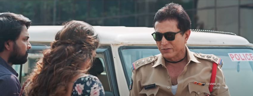 Sattam En Kaiyil : Foto