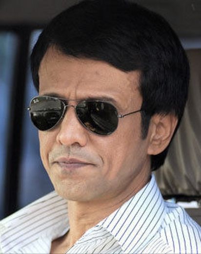 Póster Kay Kay Menon