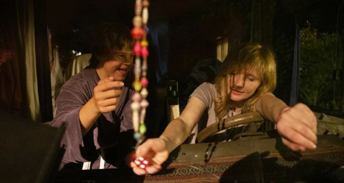 Karavan : Foto Aňa Geislerovà