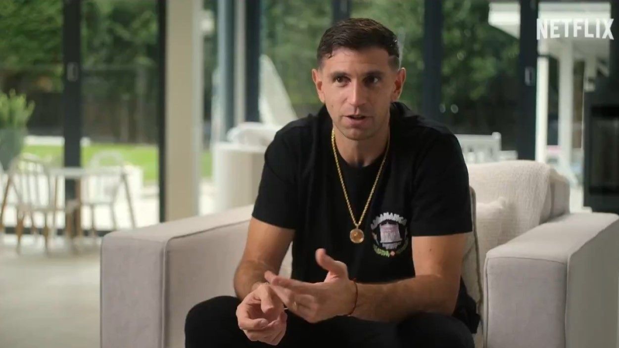 Dibu Martínez: El pibe que ataja el tiempo : Foto