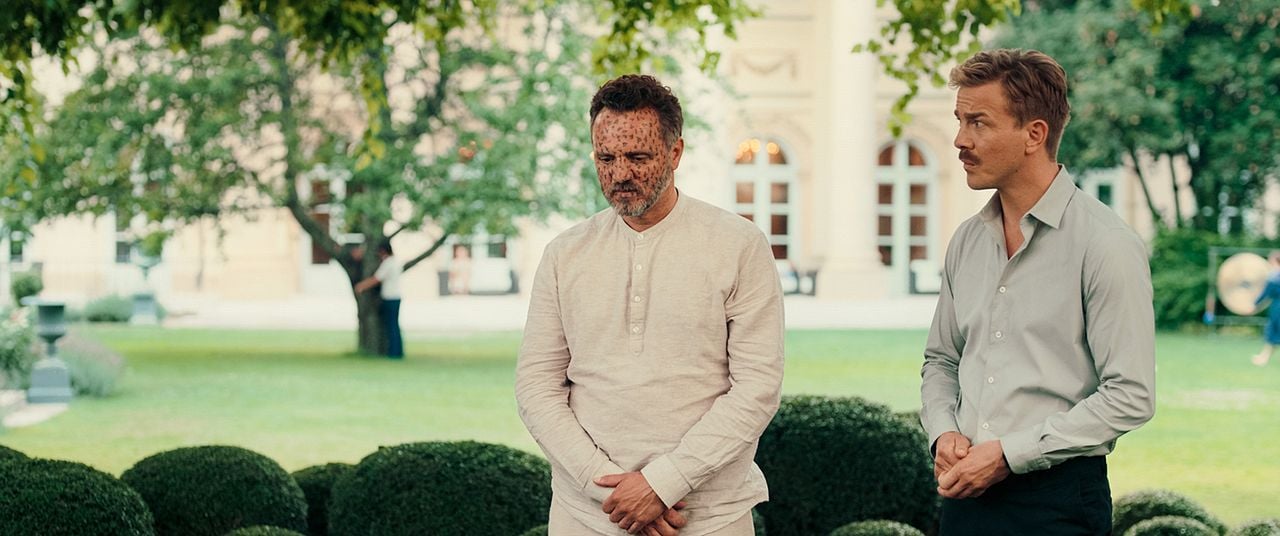 Peacock : Foto Albrecht Schuch