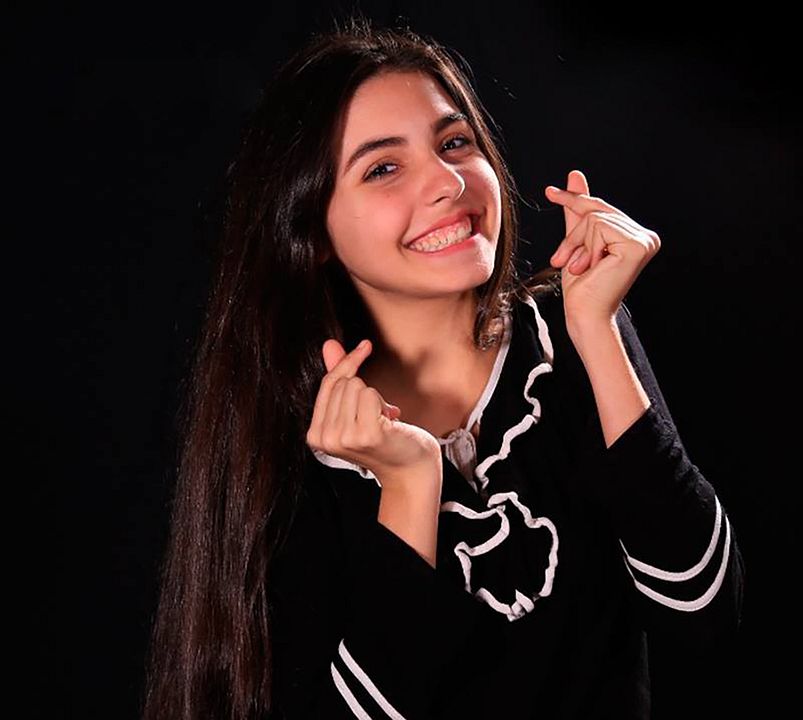 Póster Lizzie Gómez