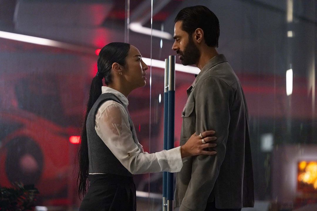 Tron: Ares : Foto Hasan Minhaj, Greta Lee