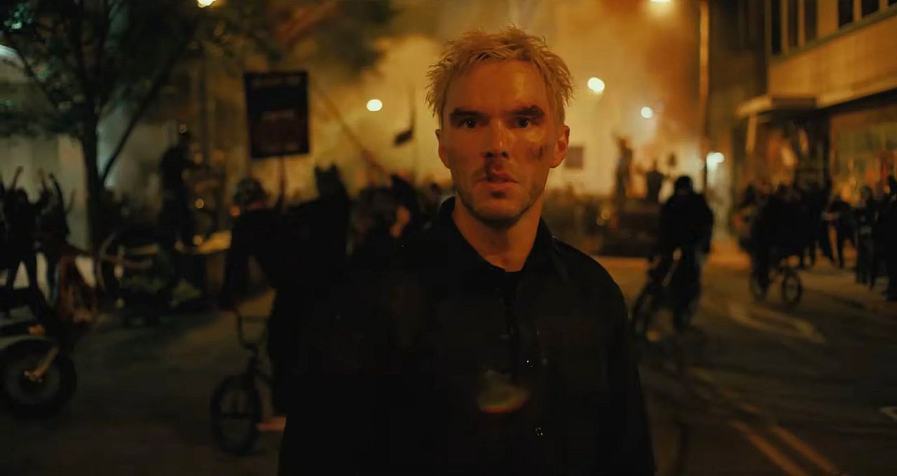 Cómo Robar Un Banco : Foto Nicholas Hoult