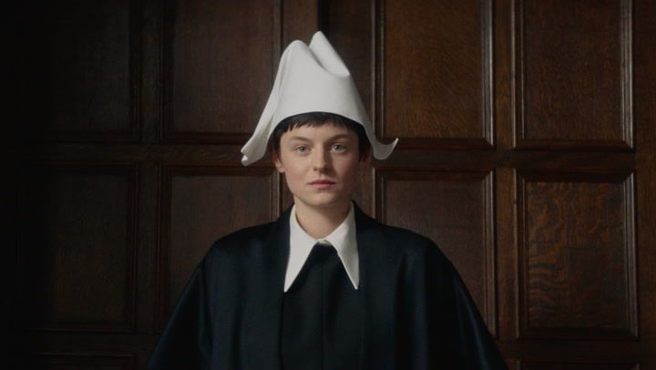 100 Nights Of Hero : Foto Emma Corrin