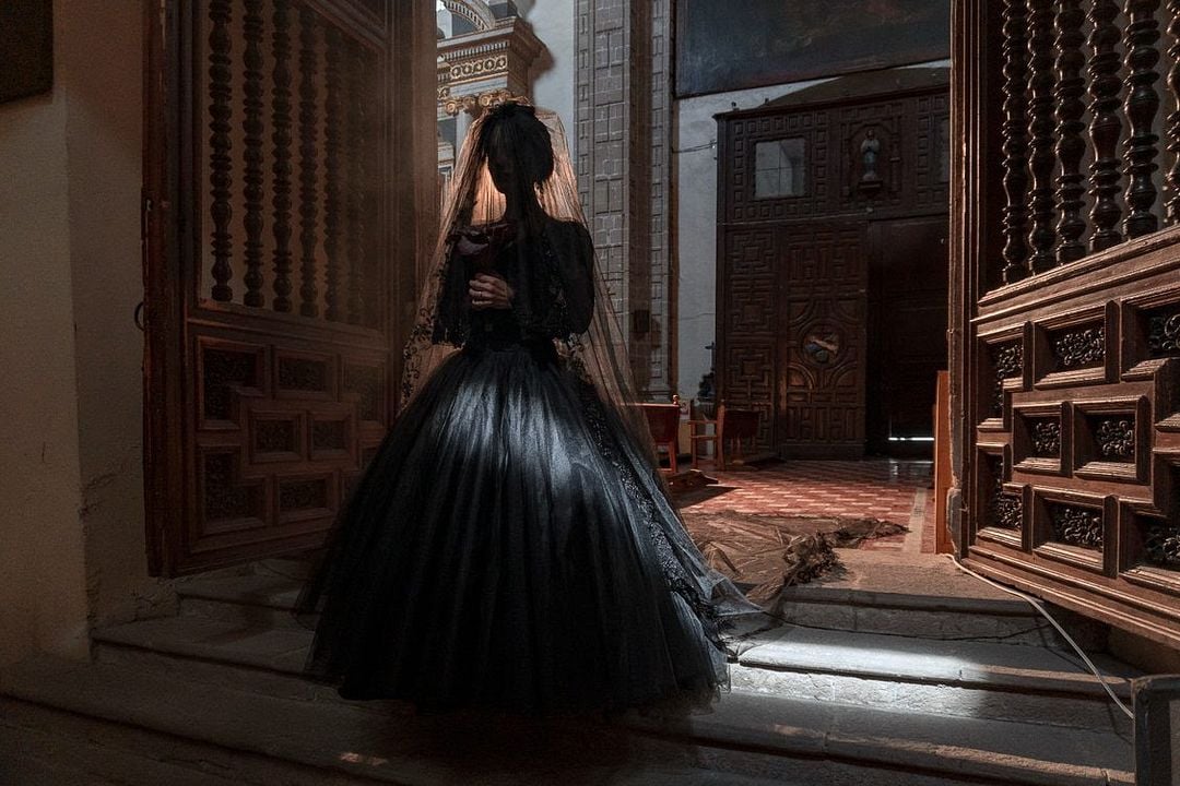 El Águila y el Gusano : Foto