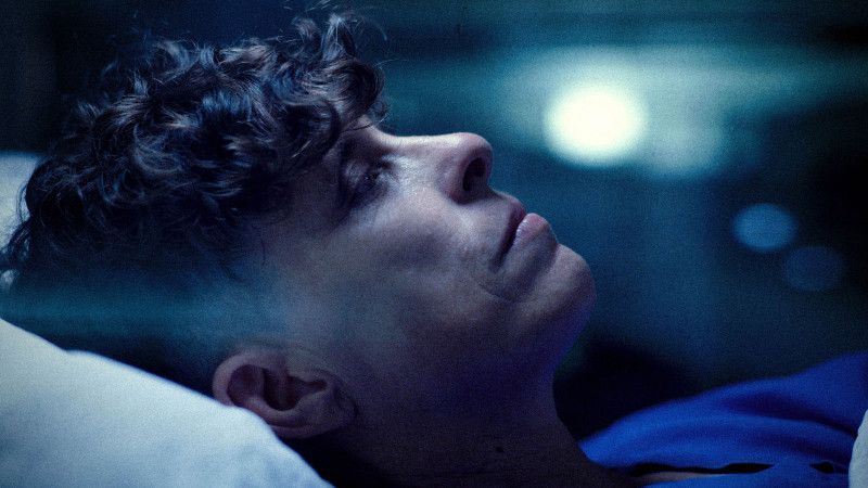 Abrázame en la luz : Foto