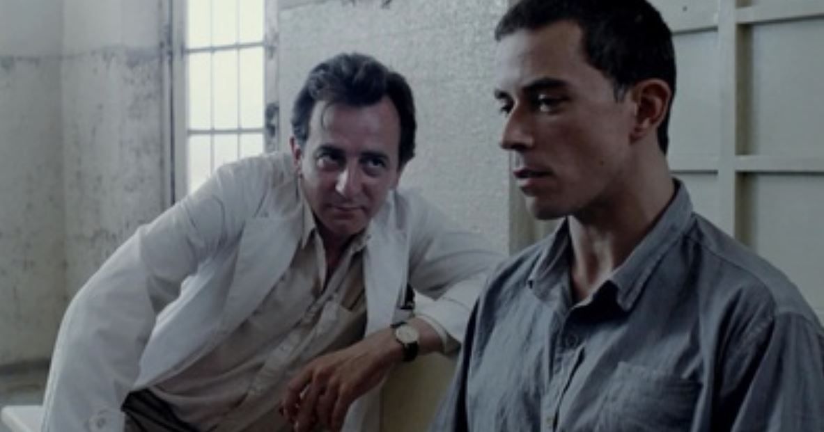 Hombre mirando al sudeste : Foto