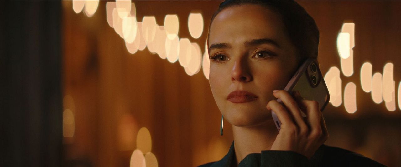 Mensajes de voz para Isabelle : Foto Zoey Deutch