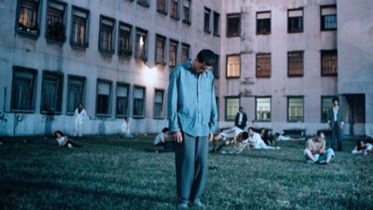 Hombre mirando al sudeste : Foto