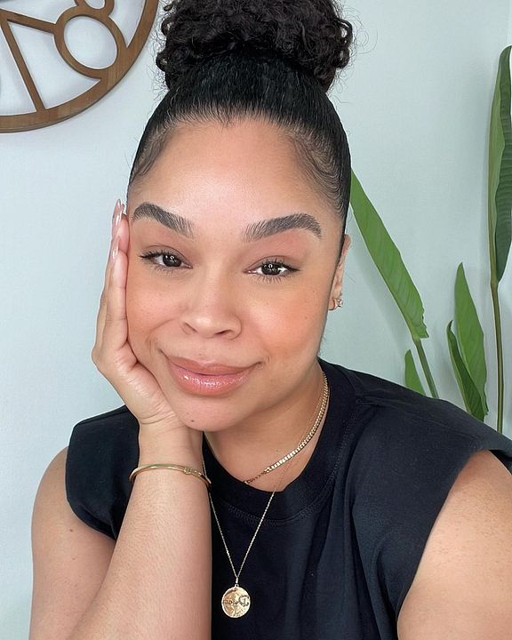 Póster Julissa Calderon