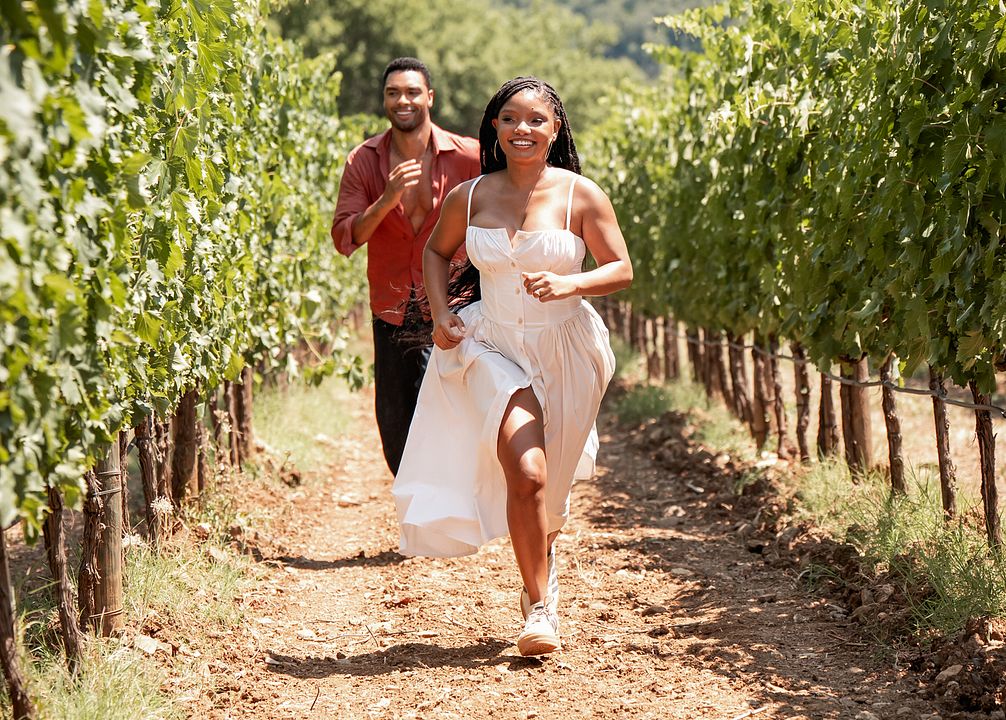 Tú, yo & la toscana : Foto Regé-Jean Page, Halle Bailey