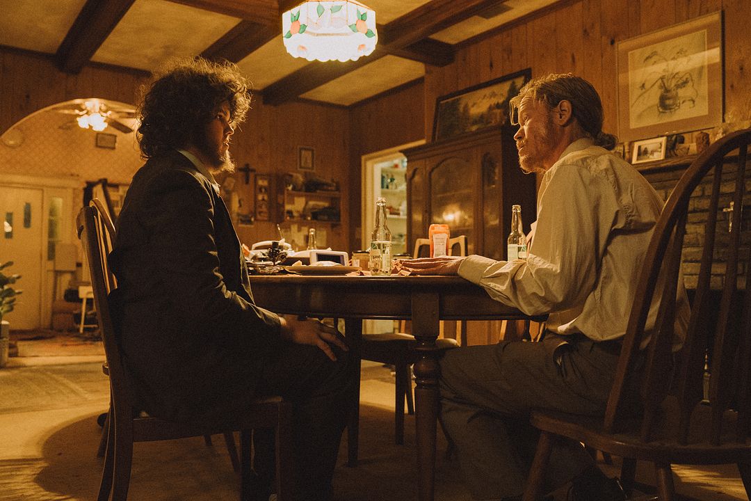 Bugonia : Foto Jesse Plemons, Aidan Delbis