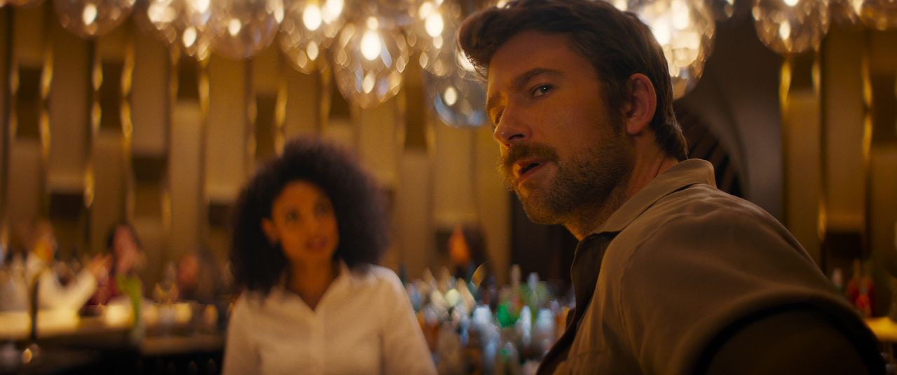 Drop: Amenaza Anónima : Foto Brandon Sklenar