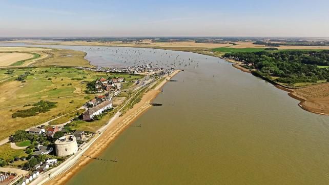 Life on the Deben : Foto