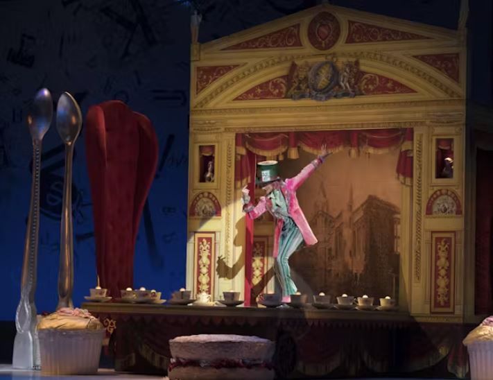 Royal Ballet and Opera: Las Aventuras de Alicia en el País de las Maravillas : Foto