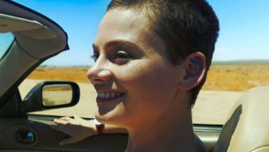 June y John : Foto Matilda Price