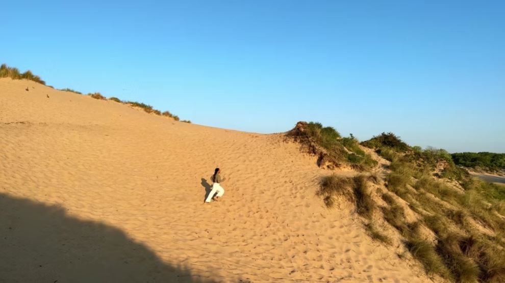 Movement Song : Foto