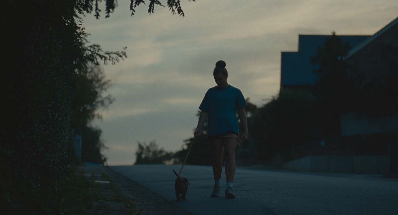 Julie Keeps Quiet : Foto